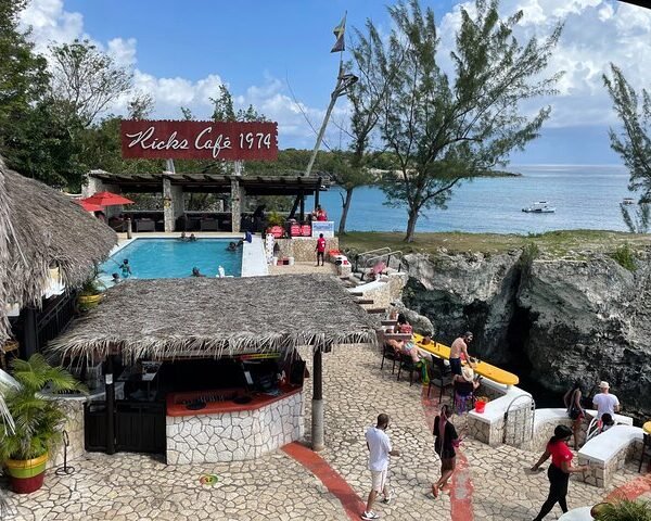 Snorkeling, Ricks Cafe & More on Private Full-Day Tour to Negril.